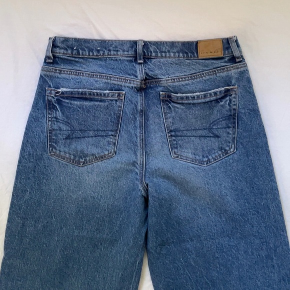 American Eagle Stovepipe Blue Jeans - Picture 2 of 4